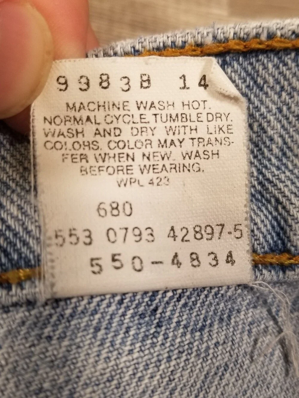 Vintage 90s Levi's 550 Relaxed Fit Jeans Made In USA Light Wash Mens 32x32